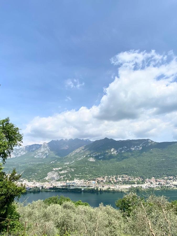 Villa La Dimora Degli Olivi Dependance Galbiate Esterno foto